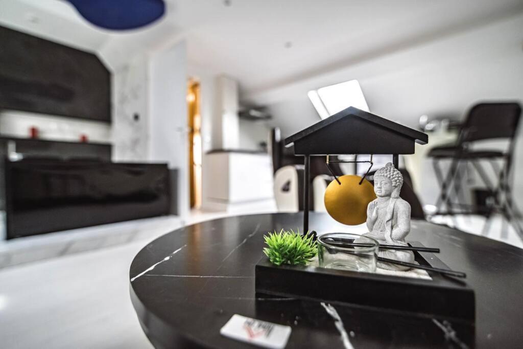 Apartment Loft Evasion Luxe Jacuzzi Reims